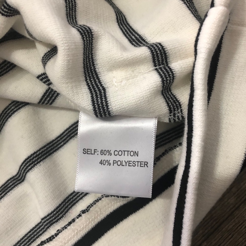 SALE! ❤️Jane and Delancey women striped sweater - Picture 5 of 6